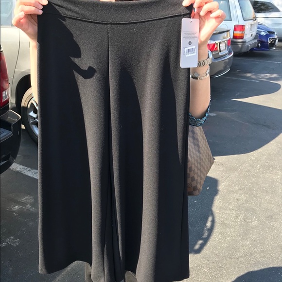 Pants - Picture 4 of 6